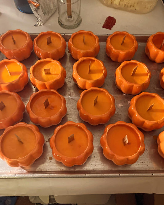 Pumpkin Container Candle- Pumpkin Scented